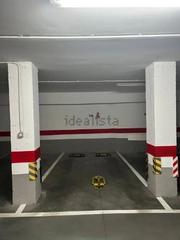 Parking coche  Alta. Garaje en venta en el centro, zona dos aceras.