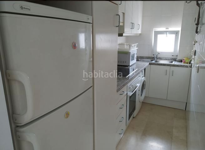Foto 968b0876-54c2-4ca7-93f0-bd7c934c8f47. Alquiler apartamento muy importantesolo para una persona, funcionario interino. alquiler temporal por causa laboral justificada. piso exterior de 1 do en Málaga