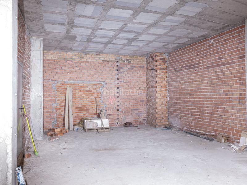 Foto 338a7880-fe09-4e8b-964e-db84145b0e58. Rent business premise in La Goleta - San Felipe Neri Málaga