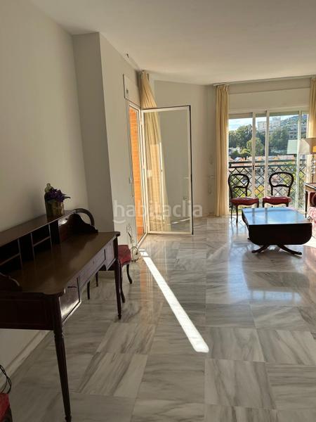 Foto 0514851e-21c9-44bd-91c7-c2a9f58ed213. Appartamento con piscina in Parque Clavero Málaga