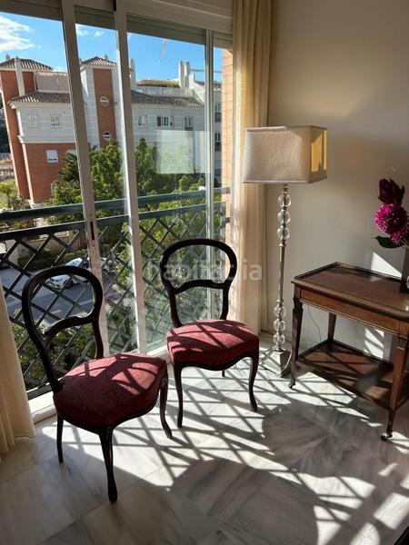 Foto a525d383-8663-437e-9c0a-54111177ce05. Appartamento con piscina in Parque Clavero Málaga