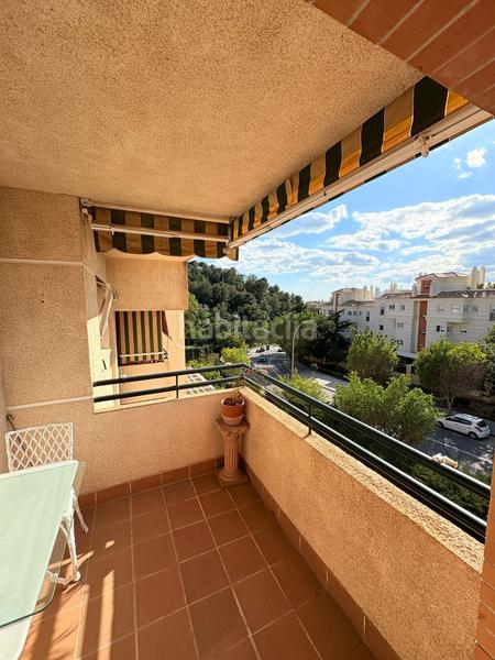 Foto 4b4c8ae1-7064-4a33-926f-6ba3ed4bb186. Piso en Parque Clavero Málaga