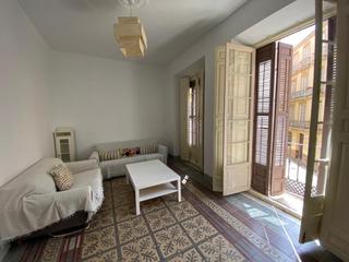 Lloguer Pis  Plaza de los viñeros. Piso amplio exterior con balcones en el centro de málaga, para t
