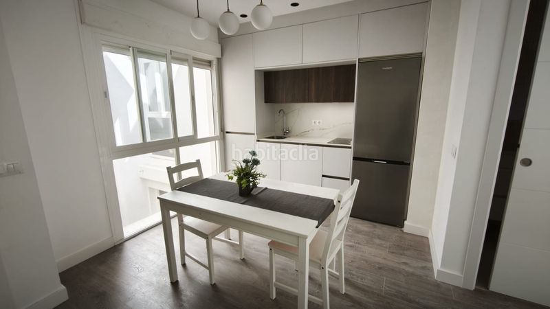 Foto 1cafab3d-2442-4856-a0a9-4d7b246af083. Àtic a Los Castillejos - La Trinidad Málaga