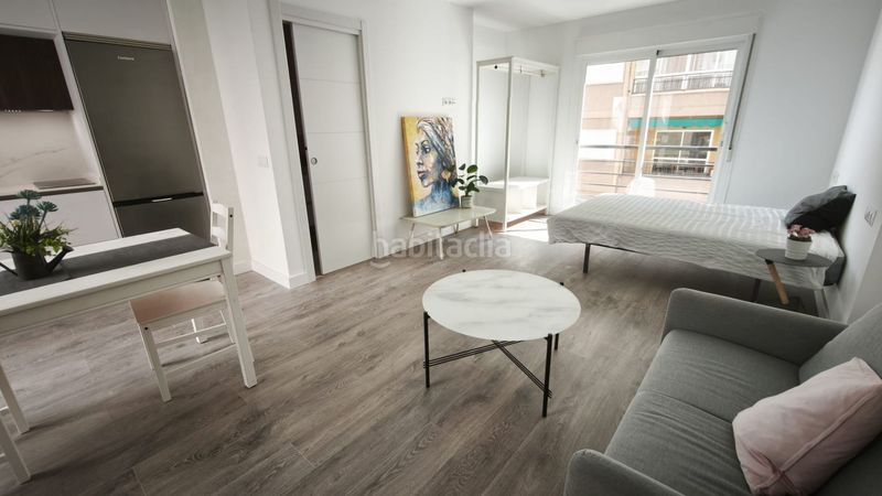 Foto 48c60848-92ad-4563-81b7-d935c2befcdc. Àtic a Los Castillejos - La Trinidad Málaga