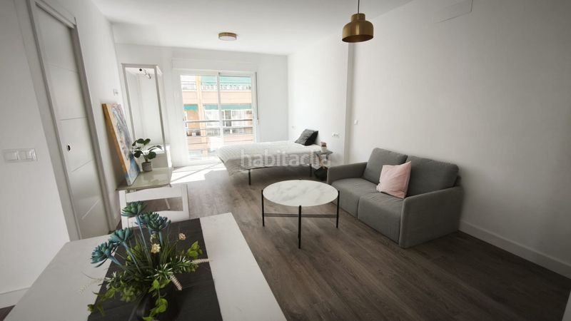 Foto d529fc3b-f7ec-4826-82de-7b364546d54c. Àtic a Los Castillejos - La Trinidad Málaga