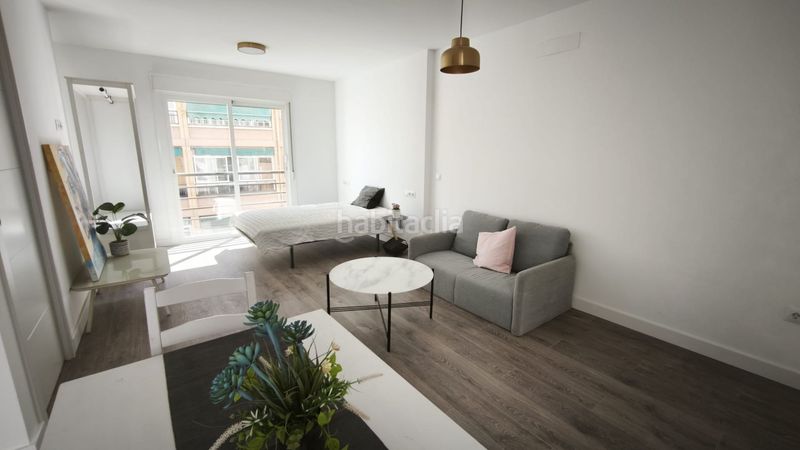 Foto f2d87d49-0ee1-4b97-9aad-a13e5e13eb90. Àtic a Los Castillejos - La Trinidad Málaga