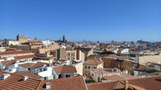 Appartamento  Cruz del molinillo. Piso con magnificas vistas en el centro molinillo