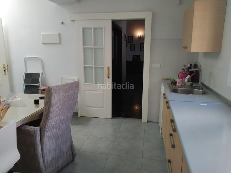 Foto 0fb3511e-179d-4e48-8dd8-4c0748a7bc1c. Casa con parcheggio in Barrio de Ciudad Jardín Málaga