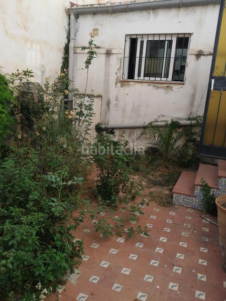 Foto c158065e-bc4b-42c3-992b-cc71f2f5989a. Casa con parcheggio in Barrio de Ciudad Jardín Málaga