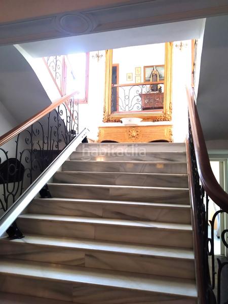 Foto f1be5b86-81b7-4162-a632-37fd7c3c6833. Casa con parcheggio in Barrio de Ciudad Jardín Málaga