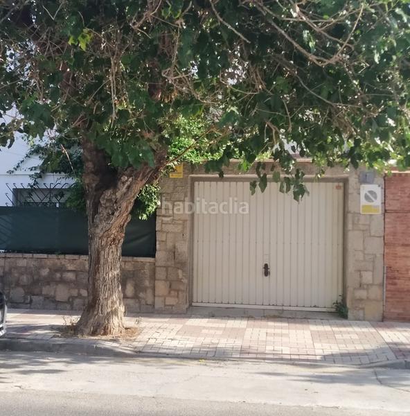 Foto f1f3292e-d772-4c81-8a80-27546a263e7a. Casa con parcheggio in Barrio de Ciudad Jardín Málaga