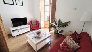 Appartamento  San telmo. Piso exterior, ubicado en la ltima planta de un edificio histr