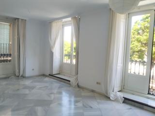 Flat in Plaza Merced