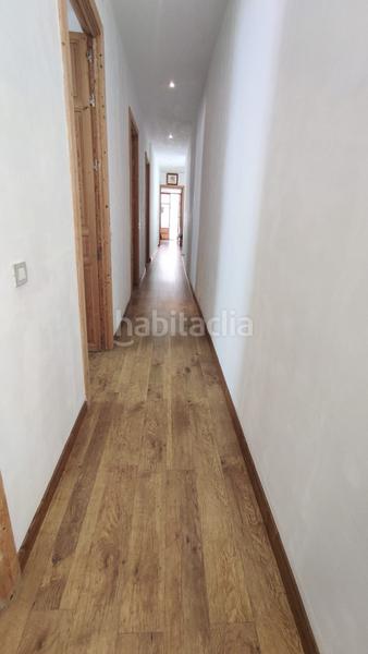 Foto b6f0a029-0e74-4415-80aa-03dd8a382379. Piso  exterior, ubicado en la última planta de un edificio histórico rehabilitado en Málaga