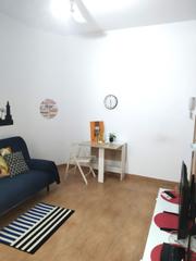 Appartement  Ollerias. Piso amueblado con licencia turística inscrita en el registro de