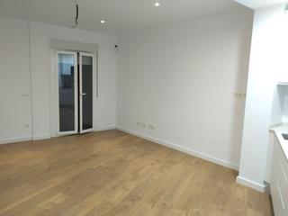 Apartamento  Calle capitan. Apartamento a estrenar recién reformado en pleno centro históric