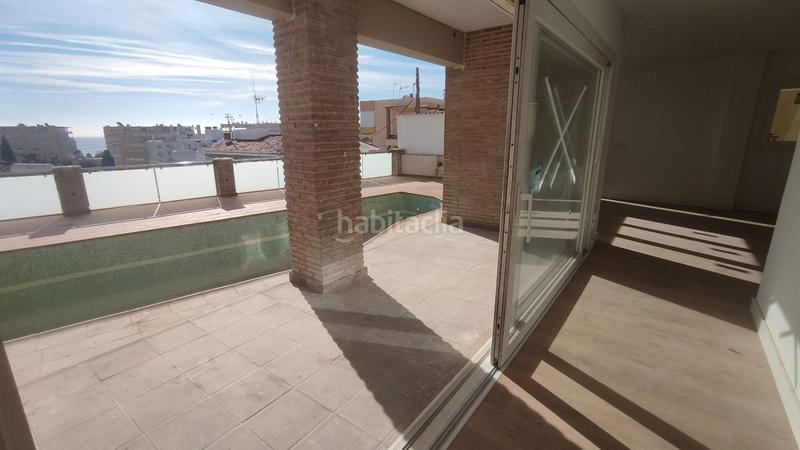 Foto 100a124d-0b89-4066-a459-2616a0d8b747. Duplex con piscina in Montemar Torremolinos