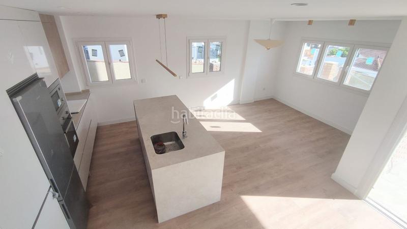 Foto 43fccae6-c7d9-4870-96dd-7ebca6bacf49. Duplex con piscina in Montemar Torremolinos