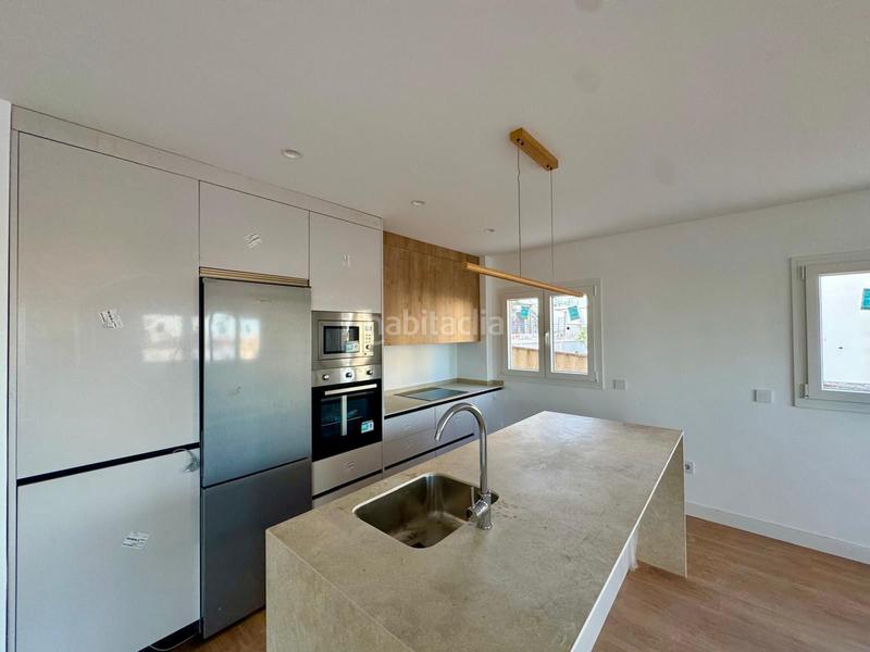 Foto d4639f89-17e7-4bd4-9a3f-20f6fd7f791b. Duplex con piscina in Montemar Torremolinos