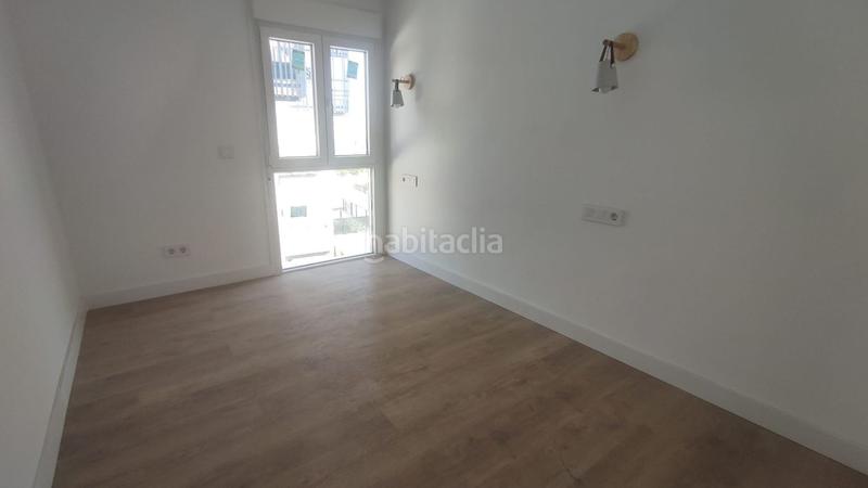 Foto f387e92c-2d66-4669-b517-3478c3713586. Duplex con piscina in Montemar Torremolinos