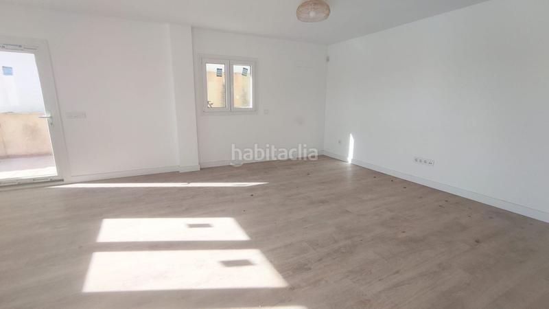 Foto 9d520d33-67cb-41c3-8968-a41b22097dd9. Zweistöckige wohnung mit pool in Montemar Torremolinos