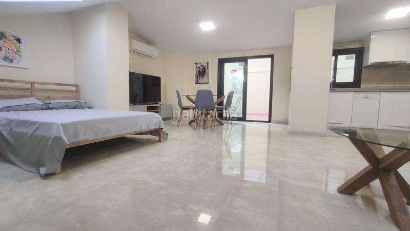 Foto 33f04eea-92c6-43f4-9f11-340efd2f772a. Dachwohnung mit heizung in La Goleta - San Felipe Neri Málaga