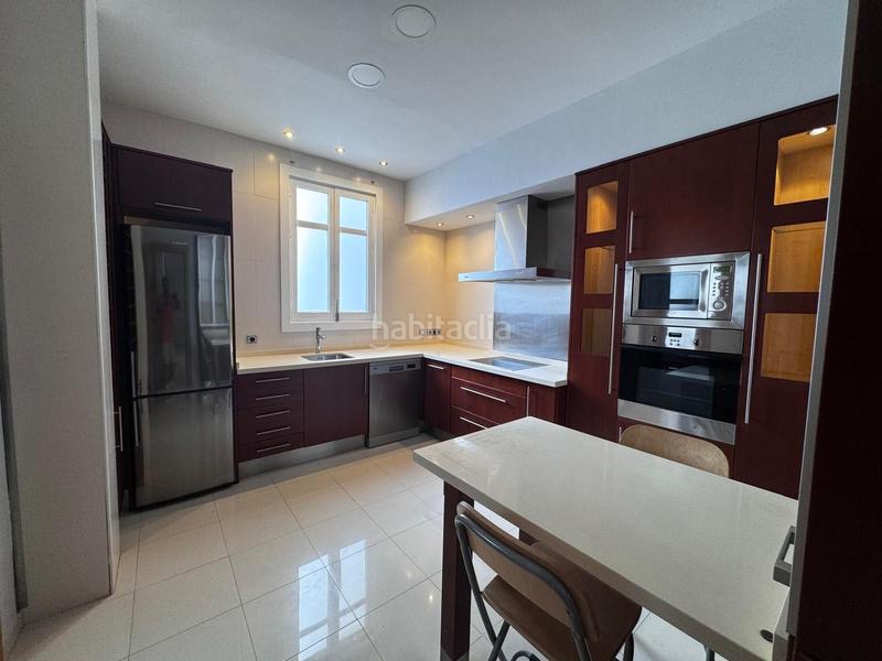 Foto c5dabdff-ff36-4d51-9b0e-7515ab96ba19. Affitto appartamento in Ensanche Centro - Puerto Málaga