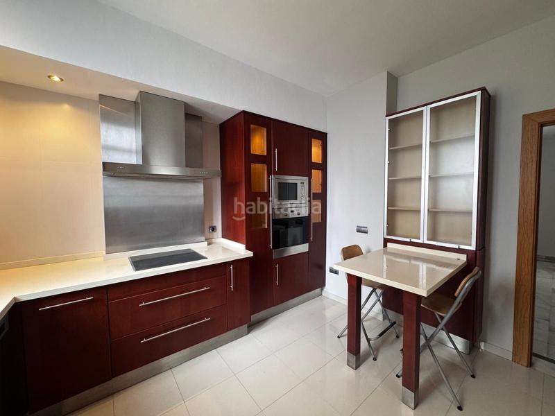 Foto e8c4b991-fffe-4696-90c3-6c3dcc45ffc5. Affitto appartamento in Ensanche Centro - Puerto Málaga