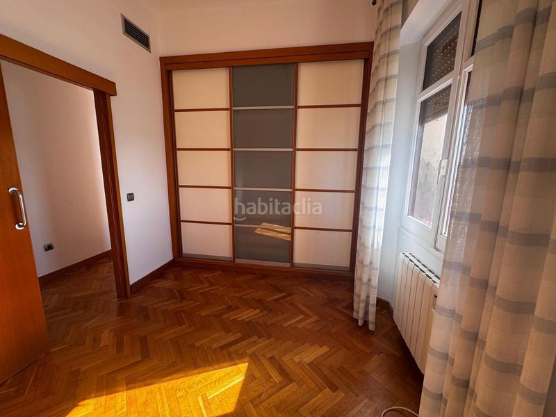 Foto 38f03543-383d-418a-bb17-1ed218c77b73. Alquiler piso  en muelle heredia sin amueblar. en Málaga