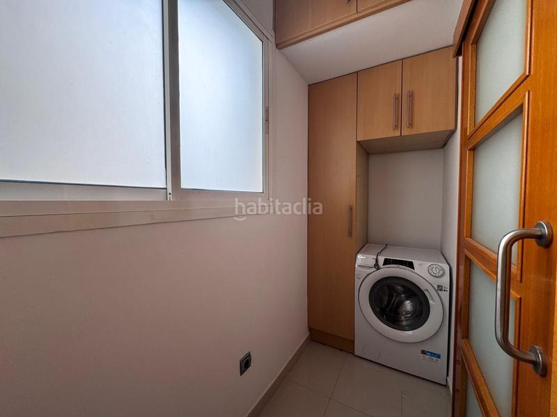 Foto 3e428859-2f14-4c3e-ba14-c37d64b4d1c1. Alquiler piso  en muelle heredia sin amueblar. en Málaga