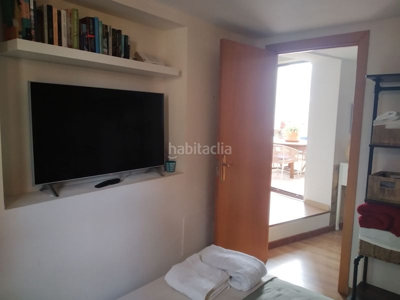 Foto 6579c243-bb83-4b8b-a444-d783b3d1c94d. Alquiler ático espectacular ático de un dormitorio con dos terrazas en el centp en Málaga