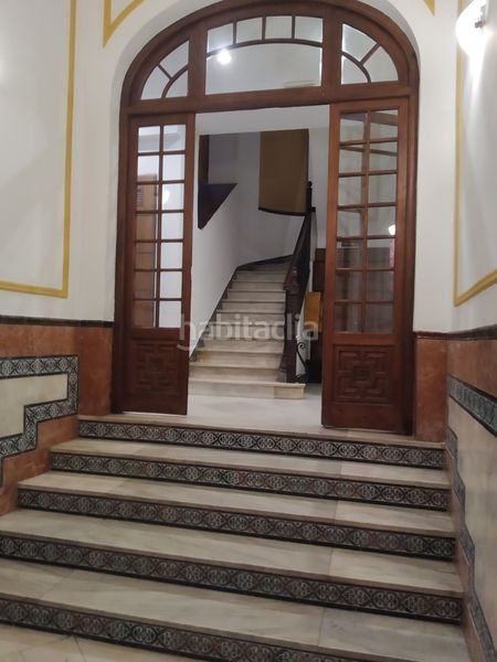 Foto b0156385-63b7-4b57-8024-035ea3f104f2. Alquiler ático espectacular ático de un dormitorio con dos terrazas en el centp en Málaga