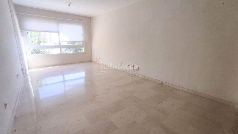 Foto 6f8743a9-5f23-4440-ad5c-df7abd636138. Pis amb piscina a La Barriguilla Málaga