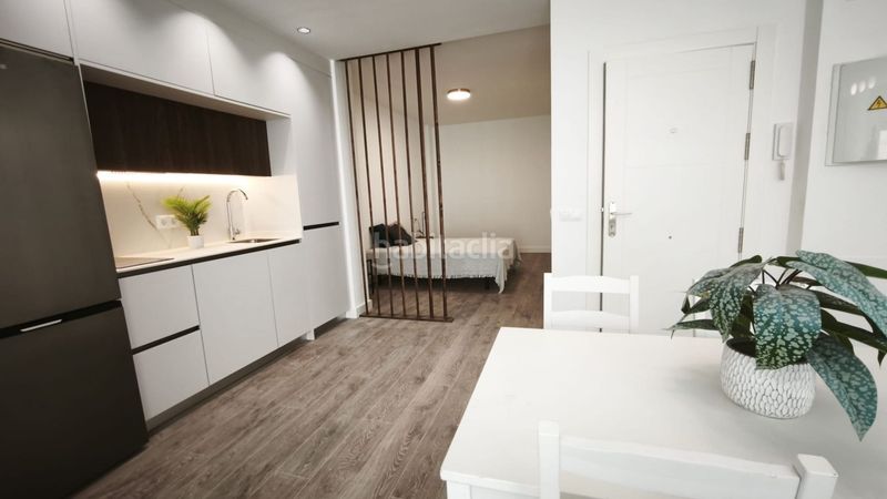 Foto 8f83bb8d-7e64-4184-bb3d-2aee72c7d25a. Àtic a Los Castillejos - La Trinidad Málaga