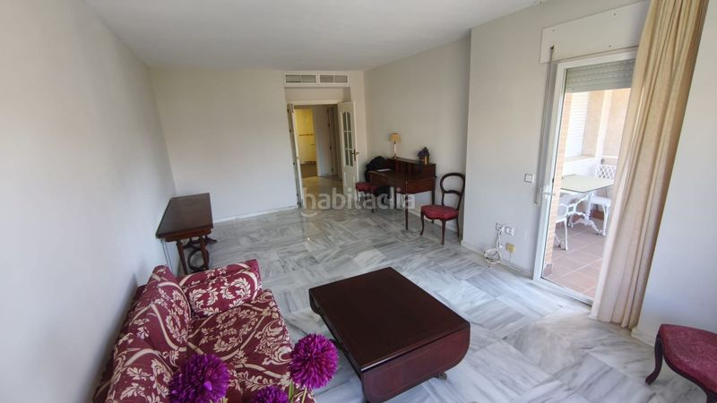 Foto 11af8208-2dc7-4227-a4dd-373005d3f363. Pis amb piscina a Parque Clavero Málaga