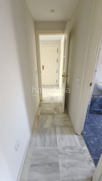 Foto 1e940eaa-7c96-4a10-b6ab-31906ac74578. Pis amb piscina a Parque Clavero Málaga