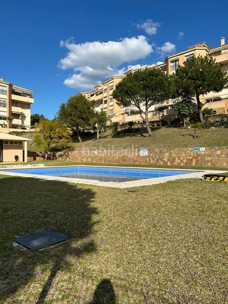 Foto 91955cb4-022d-4f16-b134-b6e606691e25. Pis amb piscina a Parque Clavero Málaga