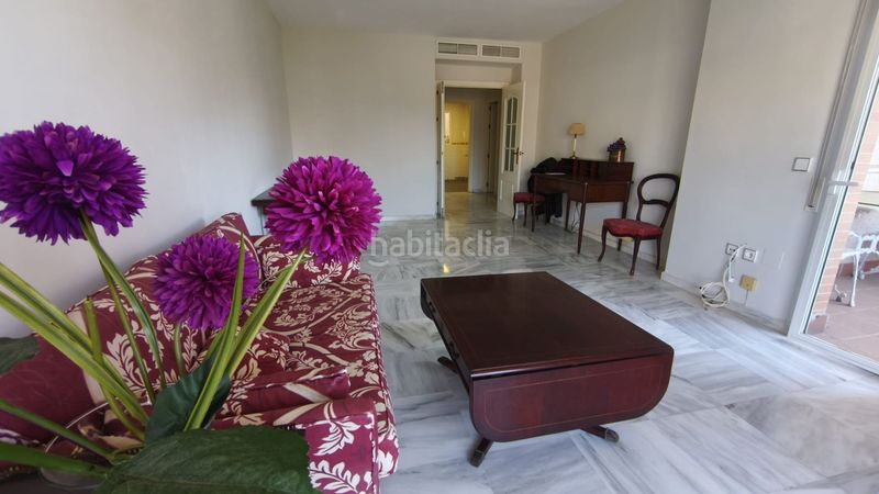 Foto c50fb894-1b46-4511-94a3-28c91c2ca7bb. Pis amb piscina a Parque Clavero Málaga