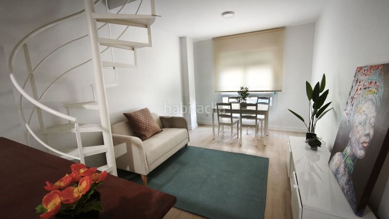 Foto 120abca4-edcd-439e-8629-abd48f7db269. Àtic a Parque Victoria Eugenia Málaga