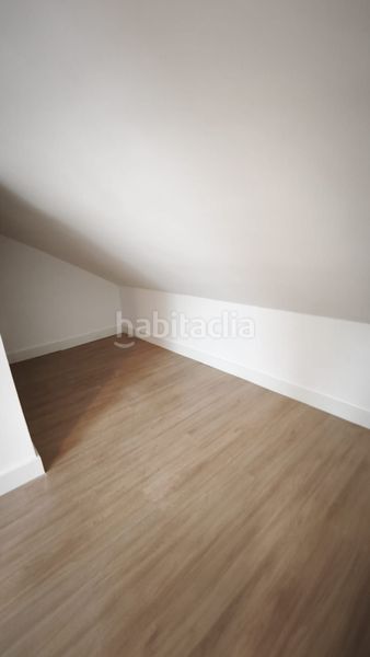 Foto 42c589f7-b4aa-4b75-a39b-3f062382d357. Àtic a Parque Victoria Eugenia Málaga