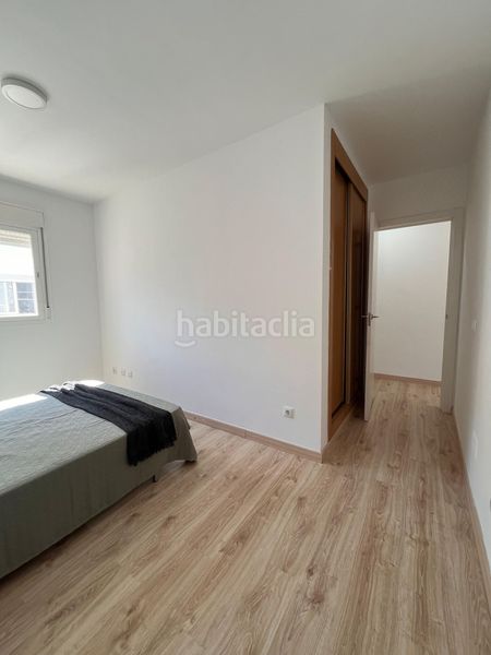 Foto b33f79e6-9102-44e1-91a7-74d95a61c14f. Àtic a Parque Victoria Eugenia Málaga