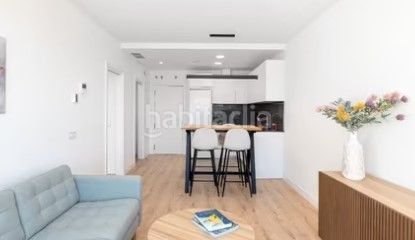 Foto 5a7b9bfa-7e59-49fb-89f3-e6e55f41b6b3. Pis amb calefacció piscina a Martiricos - La Roca - La Rosaleda Málaga