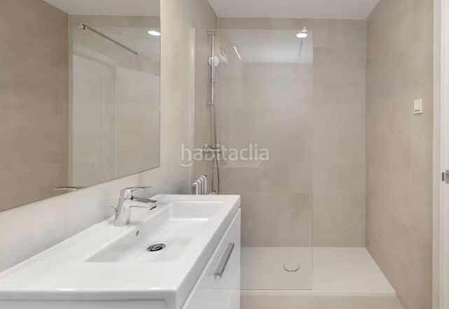 Foto fa101191-497c-4461-8f9b-3bc16faba512. Pis amb calefacció piscina a Martiricos - La Roca - La Rosaleda Málaga