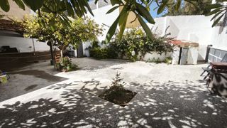 Casa  Conde de ureña. Casa amplia en zona compas de la victoria conde de ureña