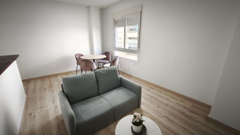 Foto 91e86179-18fa-465f-9a29-f371642878f9. Pis a Parque Victoria Eugenia Málaga