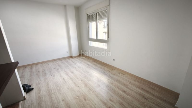 Foto ccc39257-3b40-475b-afca-3088b08c93d0. Pis a Parque Victoria Eugenia Málaga