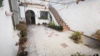House  Alonso de cardenas