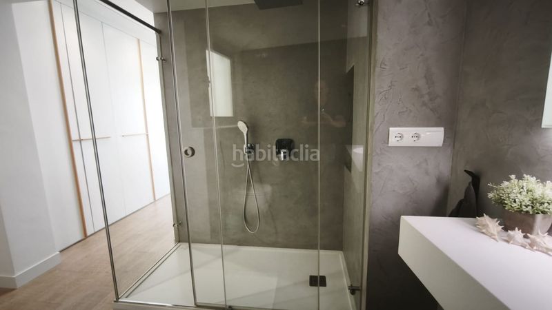 Foto 34b1a442-da04-4996-a1b2-91184bacb2f8. Pis amb calefacció a Centro Histórico Málaga