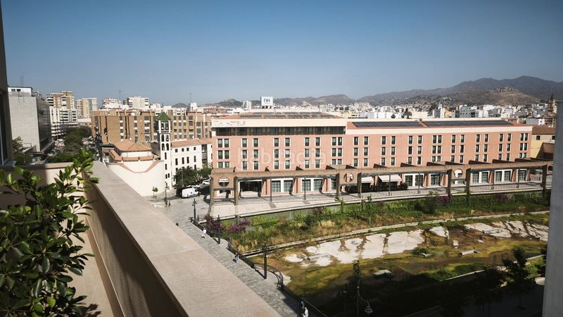 Foto 81478576-7ada-4c64-9f99-458a74b83485. Pis amb calefacció a Centro Histórico Málaga